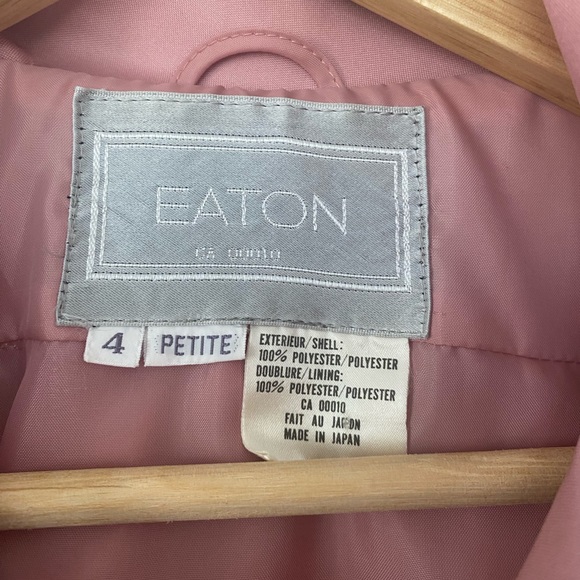 Vintage Eatons puff sleeved pink trench coat - Picture 4 of 8